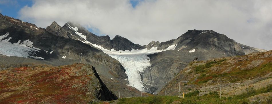 Obrázek k článku Vernis&aacute;ž v Městsk&eacute; knihovně ve Vala&scaron;sk&eacute;m Meziř&iacute;č&iacute; - 20110901-132540-IMG_2602a